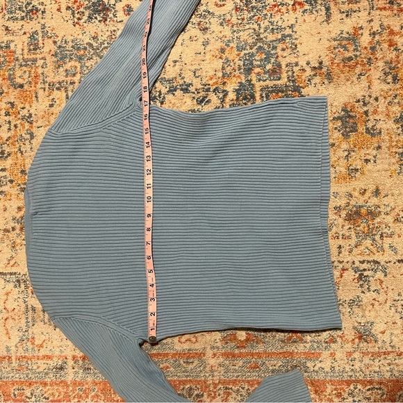 Lands End blue ribbed cotton sweater crewneck with sleeve button detail - Picture 7 of 8